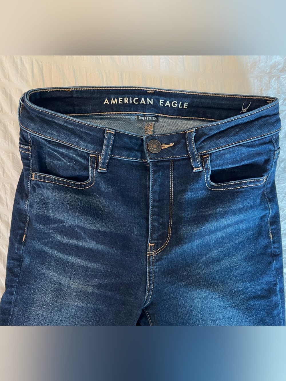 American Eagle Super Stretch Dark Blue Wash Skinny Jeans Size 4 Long GUC - Picture 5 of 6